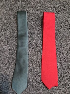Classic Skinny Ties - Dark Green and Bright Rust